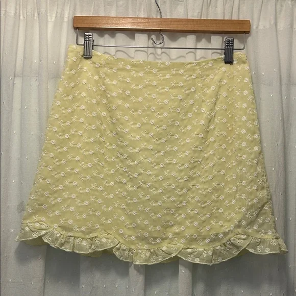 Altar'd State Skirt Women’s L Yellow Floral Mini Ruffle Eyelet Feminine - Picture 10 of 10